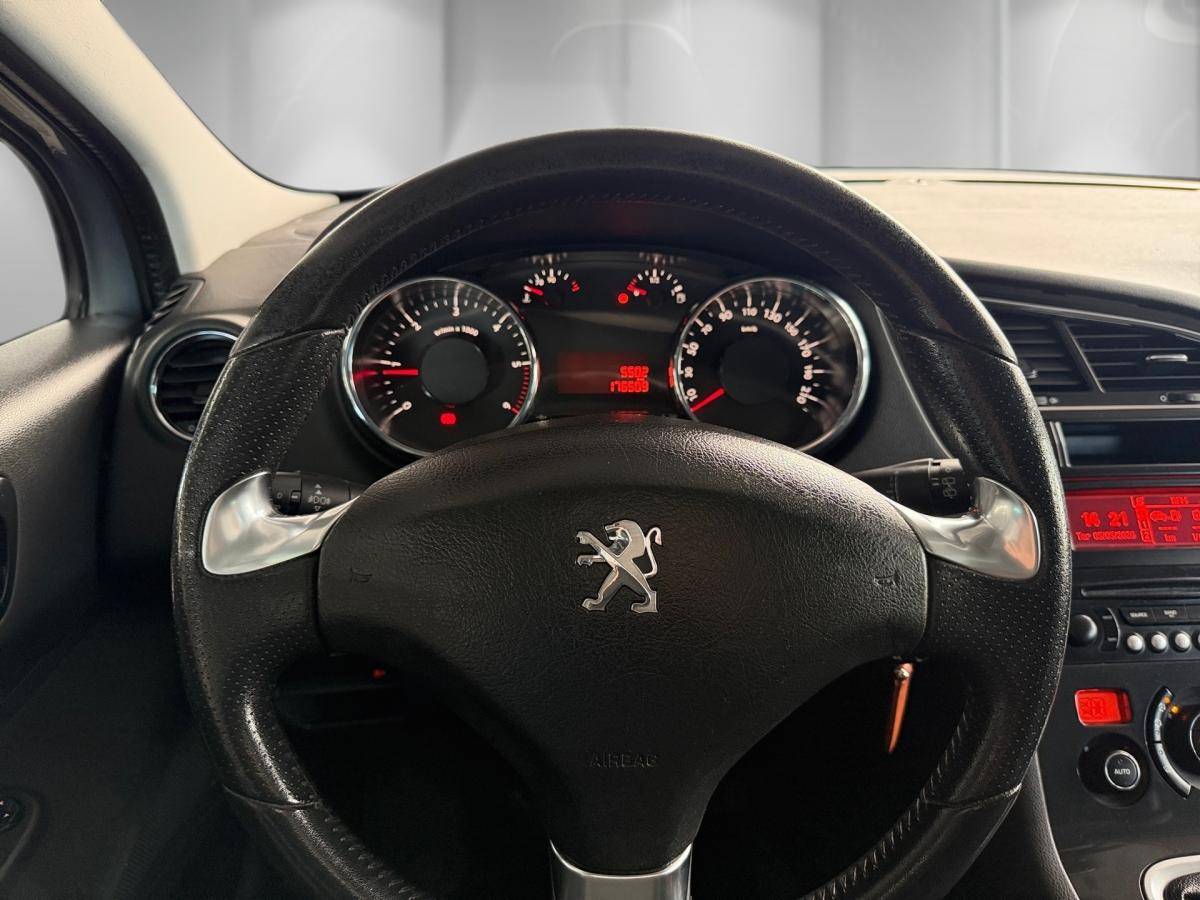 peugeot-5008-2015-diesel-1560cc