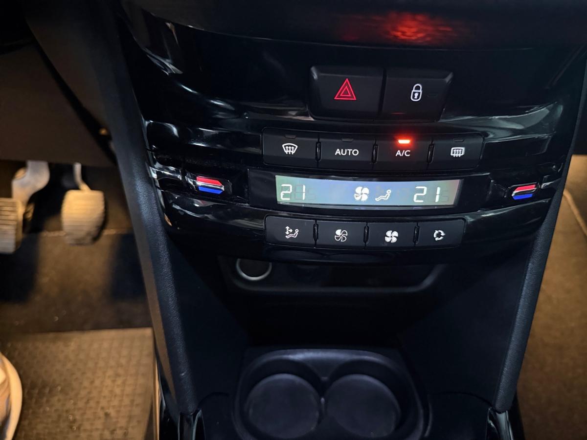 peugeot-2008-2018-gasolina-1199cc