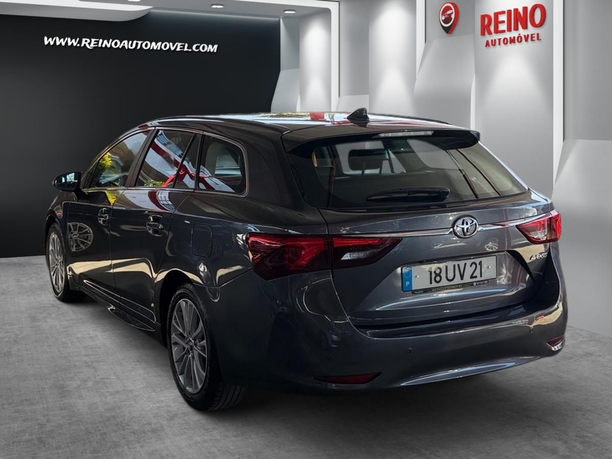 toyota-avensis-sw-2018-diesel-2000cc