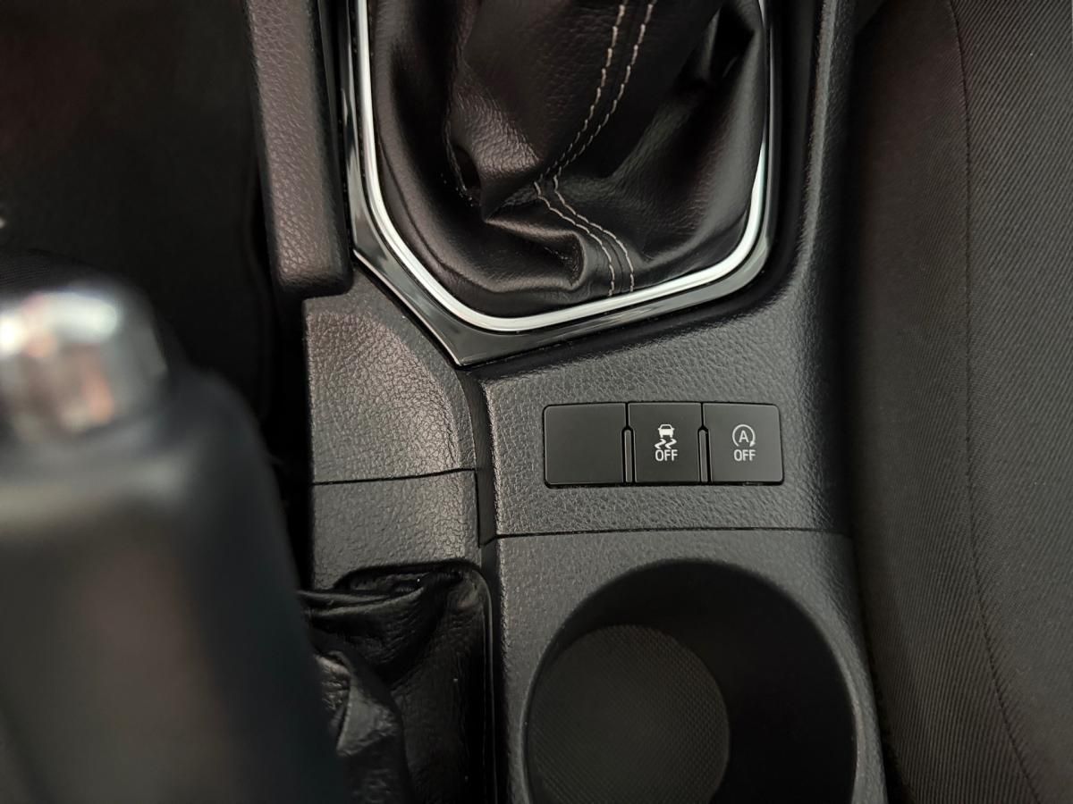 toyota-auris-2015-diesel-1364cc
