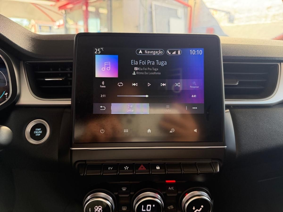 renault-captur-2023-hibrido-a-gasolina-1598cc