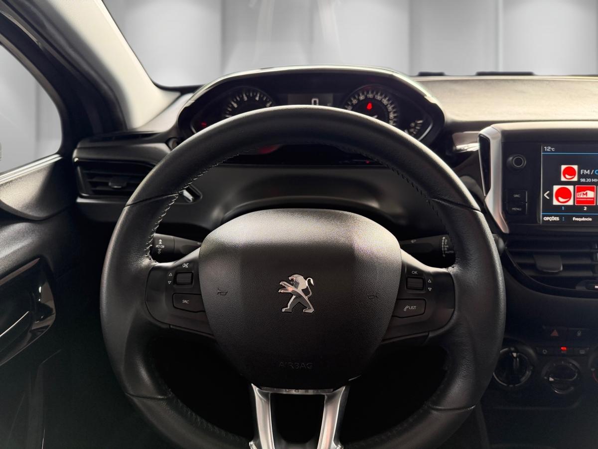 peugeot-208-2018-gasolina-1199cc