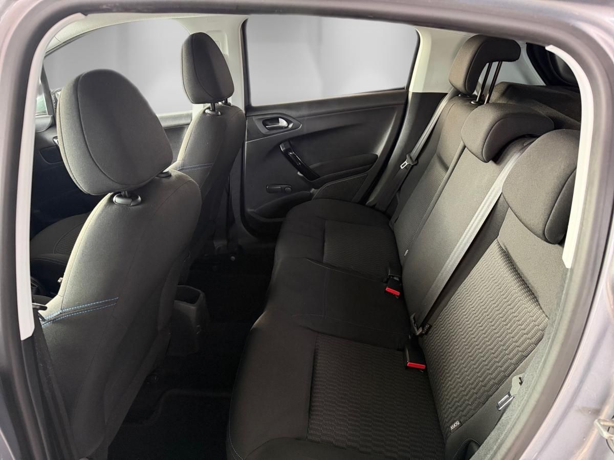 peugeot-208-2018-gasolina-1199cc