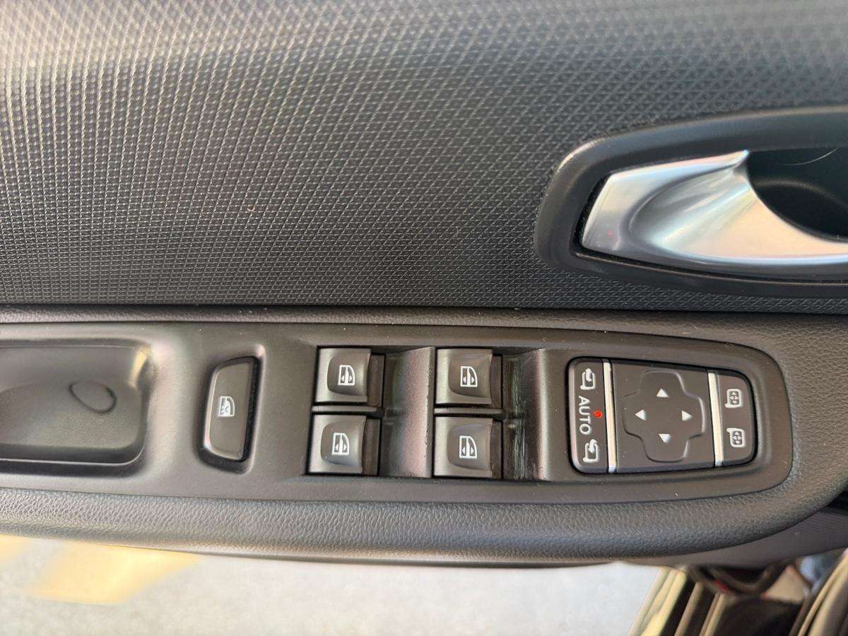 renault-clio-2018-gasolina-898cc