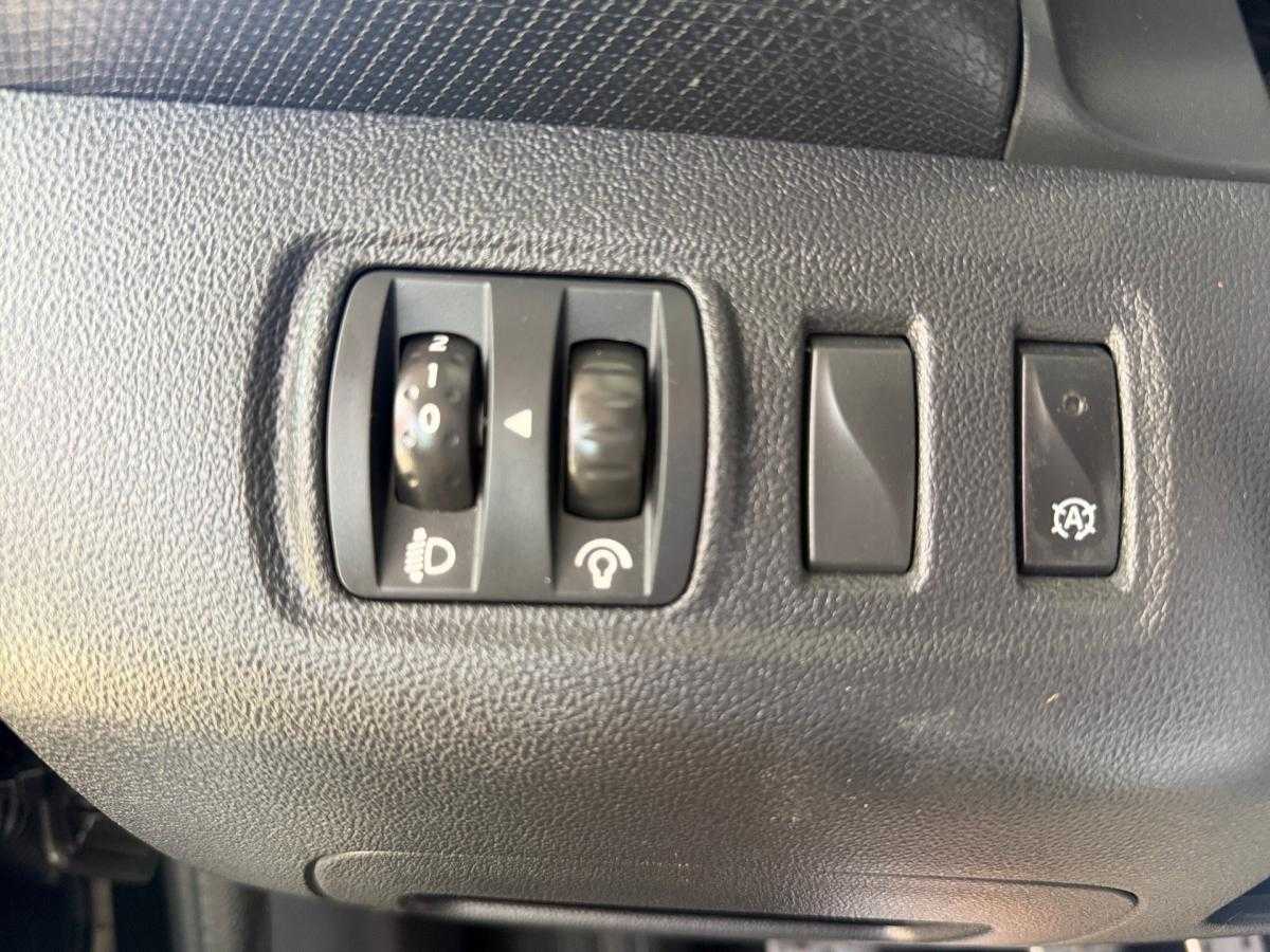 renault-clio-2018-gasolina-898cc