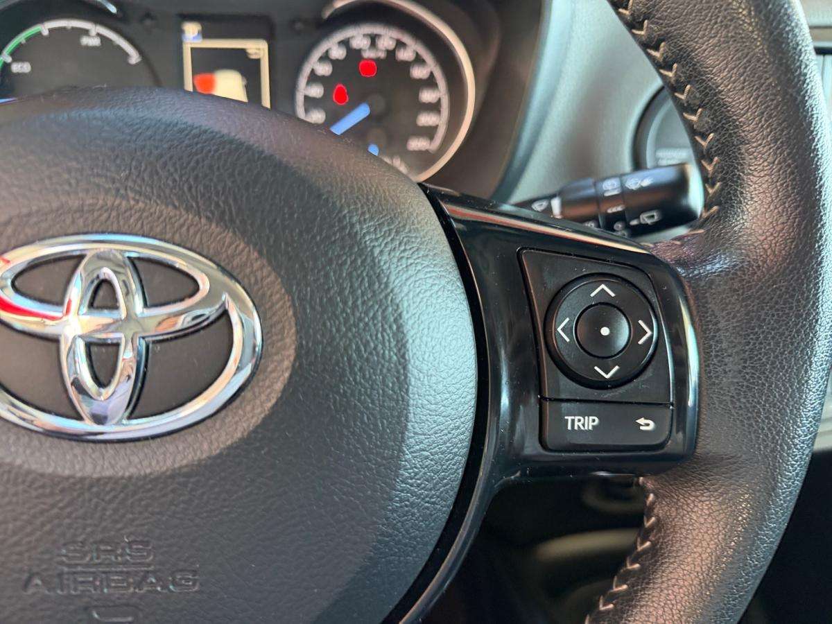 toyota-yaris-2020-hibrido-a-gasolina-1497cc
