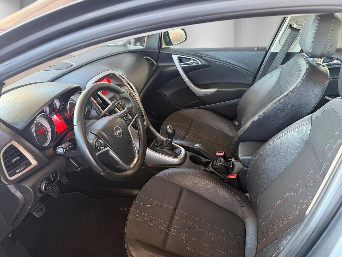 opel-astra-2012-diesel-1686cc