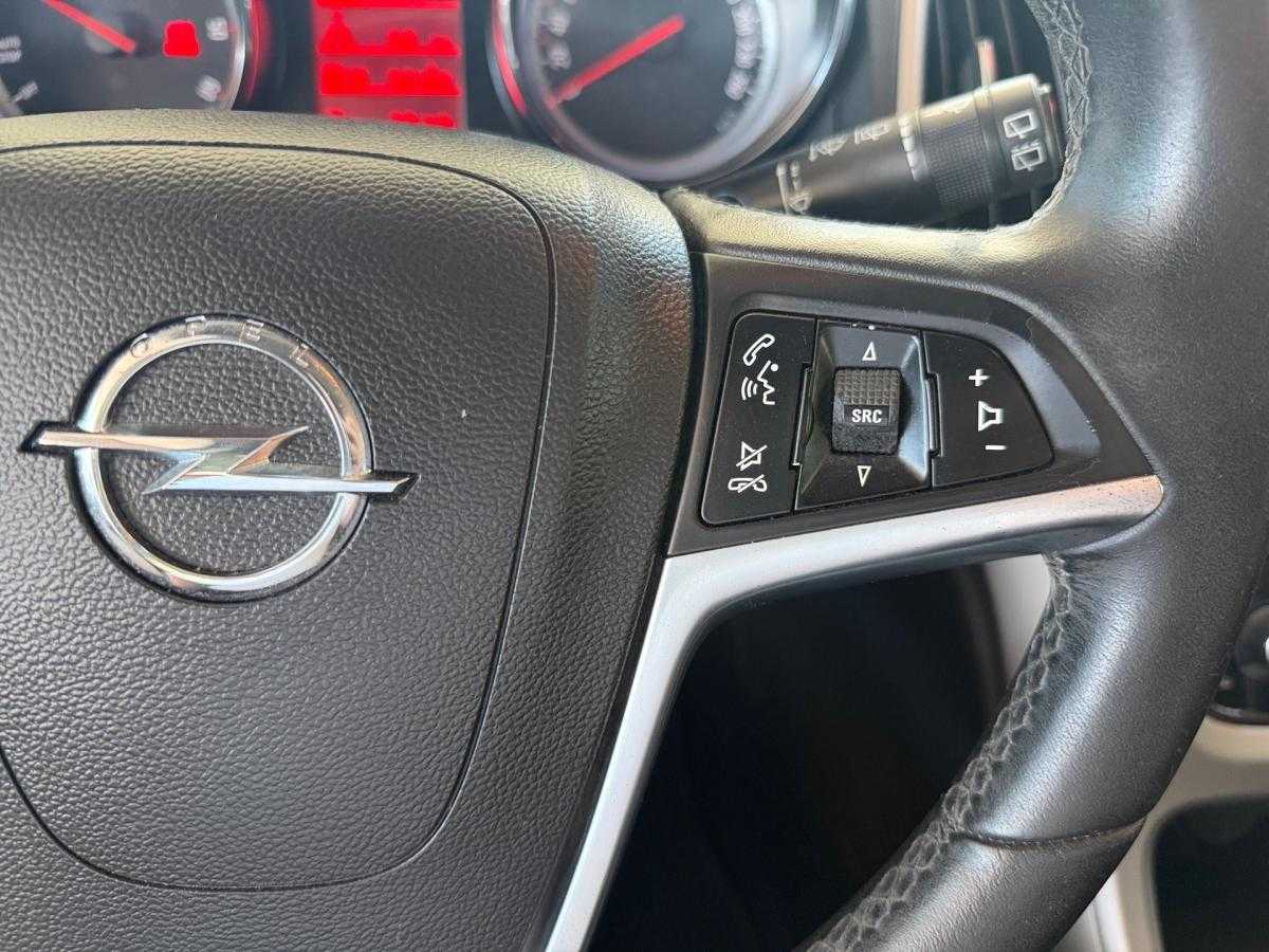 opel-astra-2012-diesel-1686cc