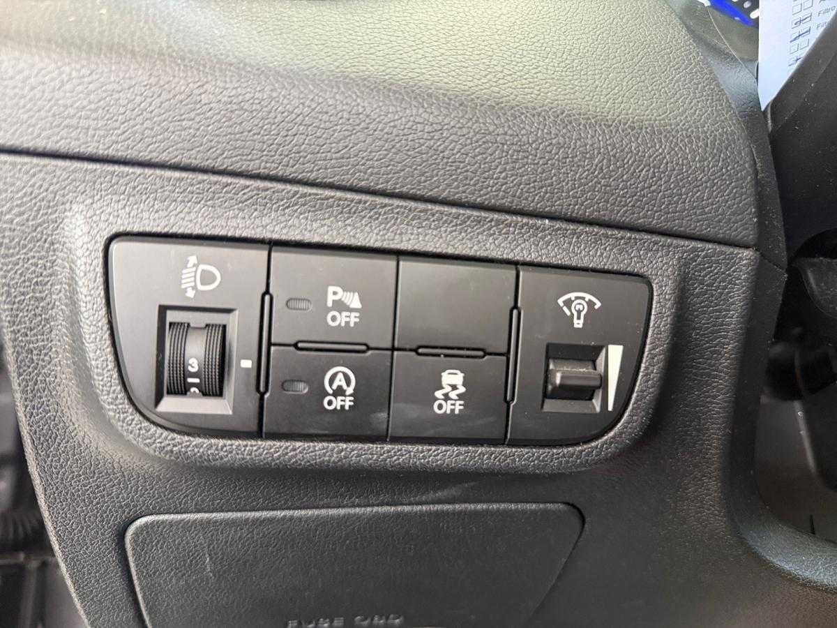 hyundai-veloster-2011-gasolina-1591cc