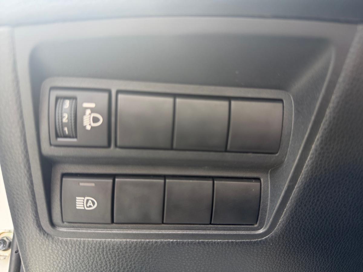 toyota-yaris-2022-gasolina-1490cc