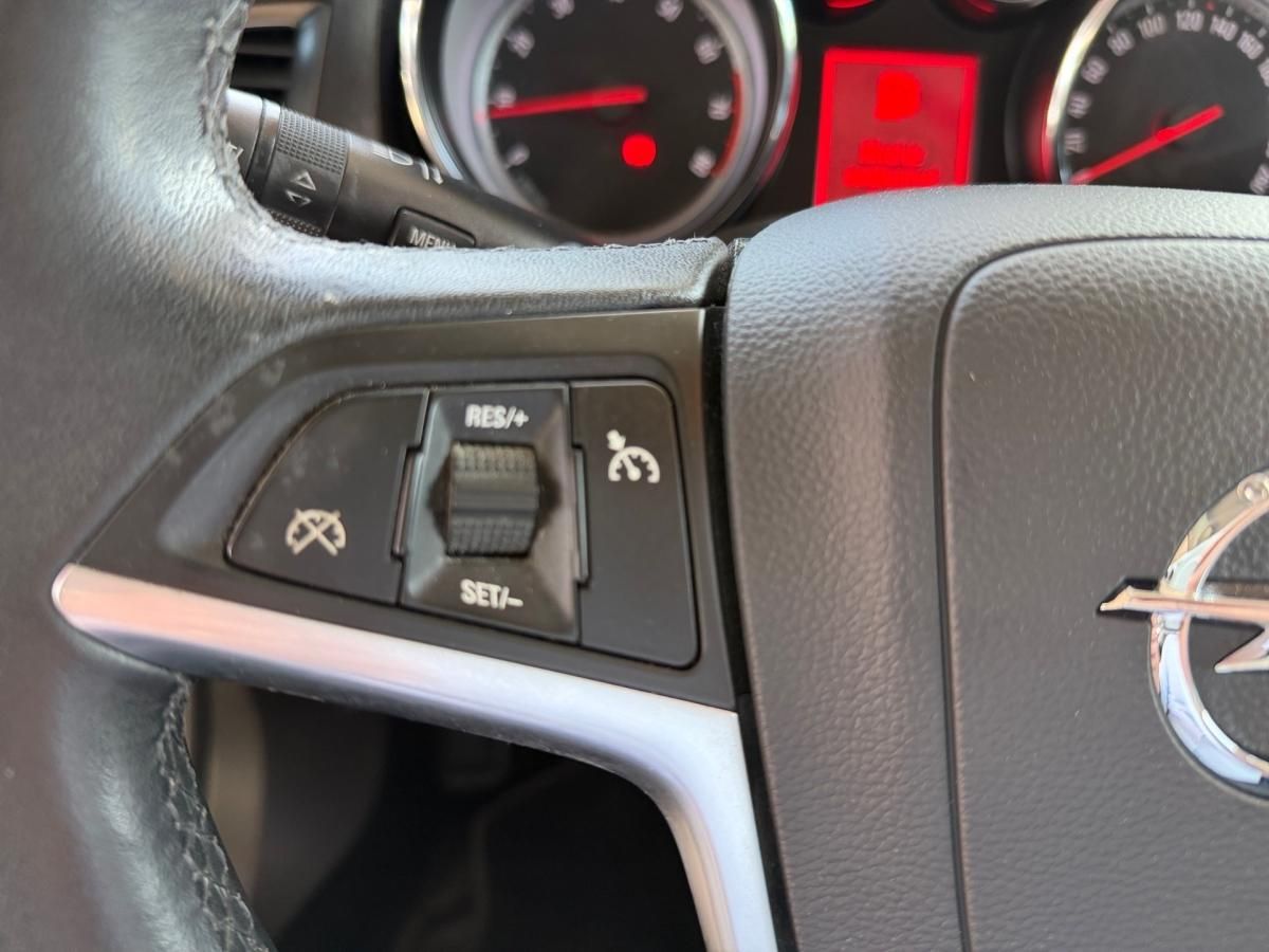 opel-astra-2011-gasolina-1398cc