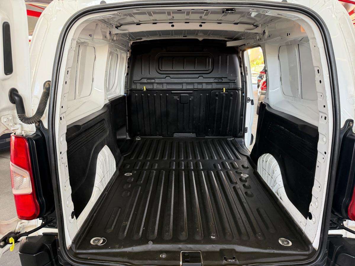 peugeot-partner-2021-diesel-1499cc