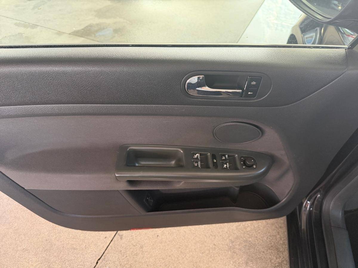 volkswagen-golf-plus-2006-diesel-1896cc