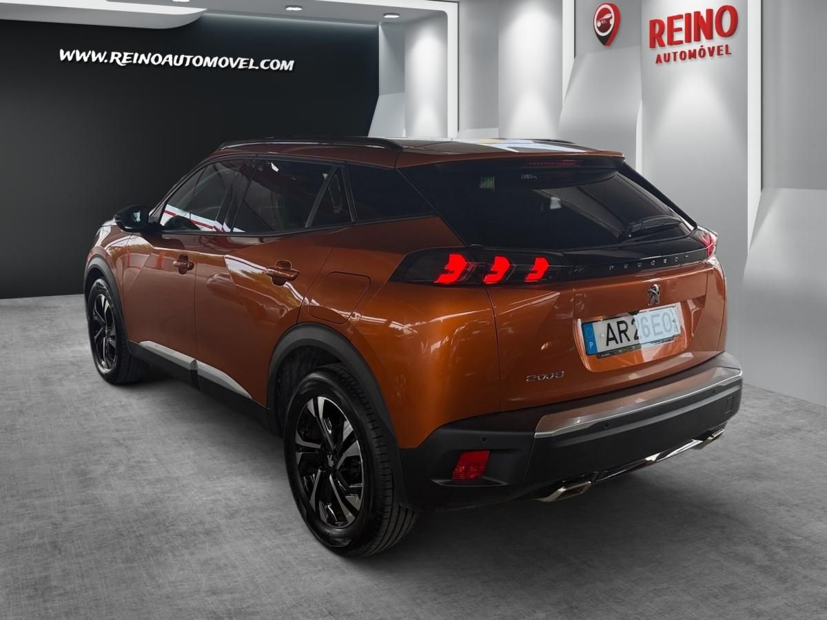 peugeot-2008-2022-gasolina-1199cc