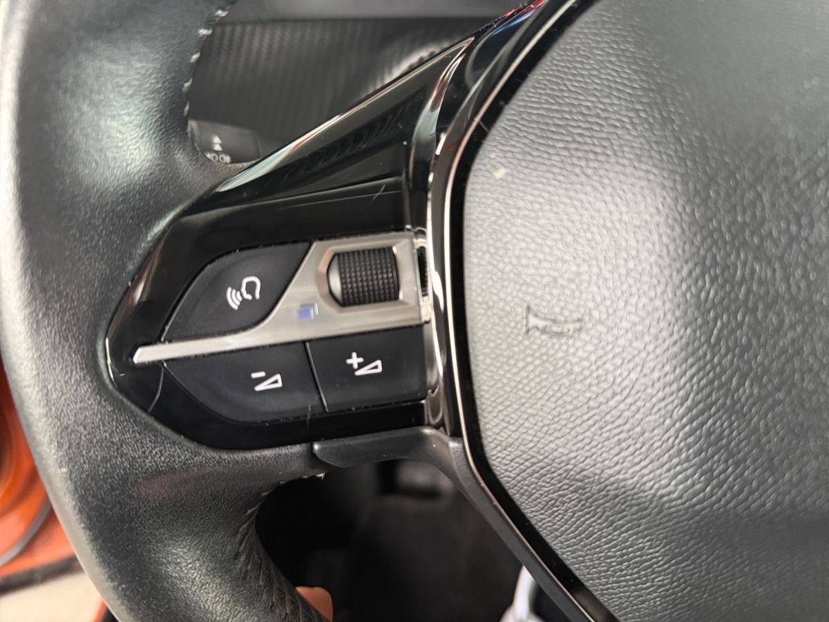 peugeot-2008-2022-gasolina-1199cc