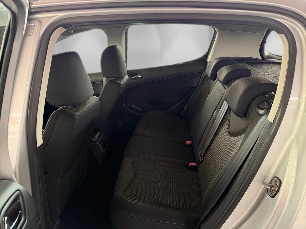 peugeot-308-2013-diesel-1560cc
