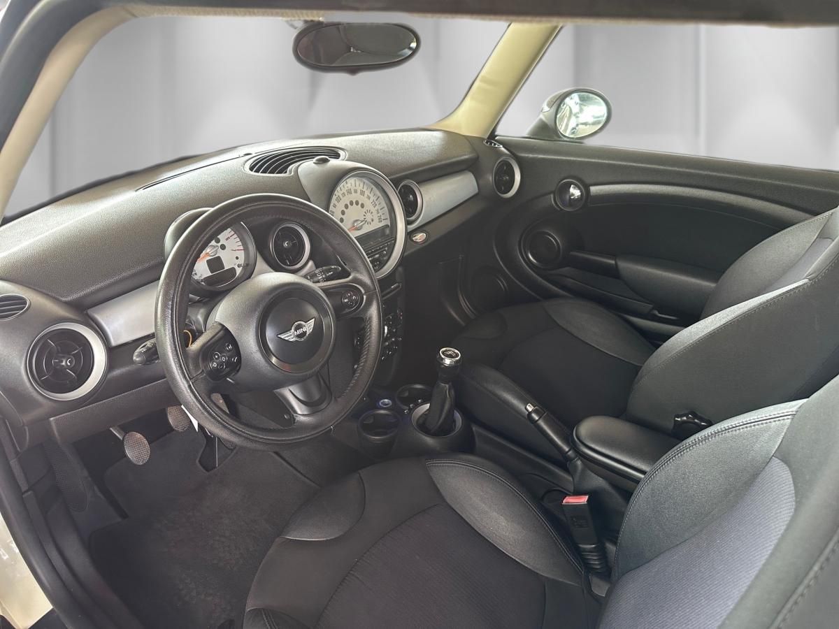 mini-one-2013-diesel-1598cc