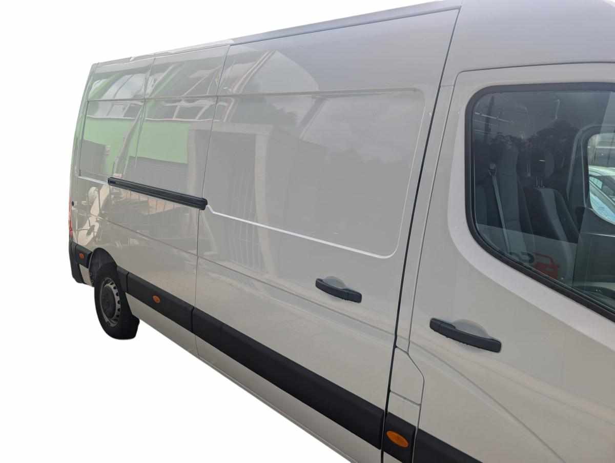 renault-master-2-3-136cv-2023-diesel-2299cc