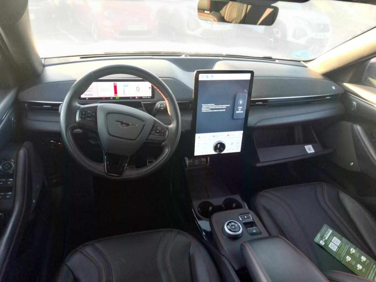 ford-mustang-mach-e-long-range-2023-eletrico