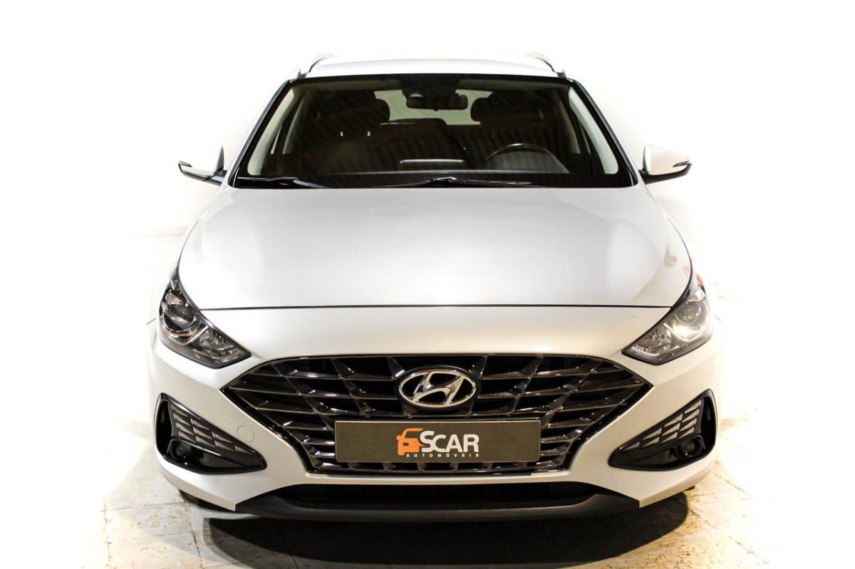 hyundai-i30-sw-2021-diesel-1598cc