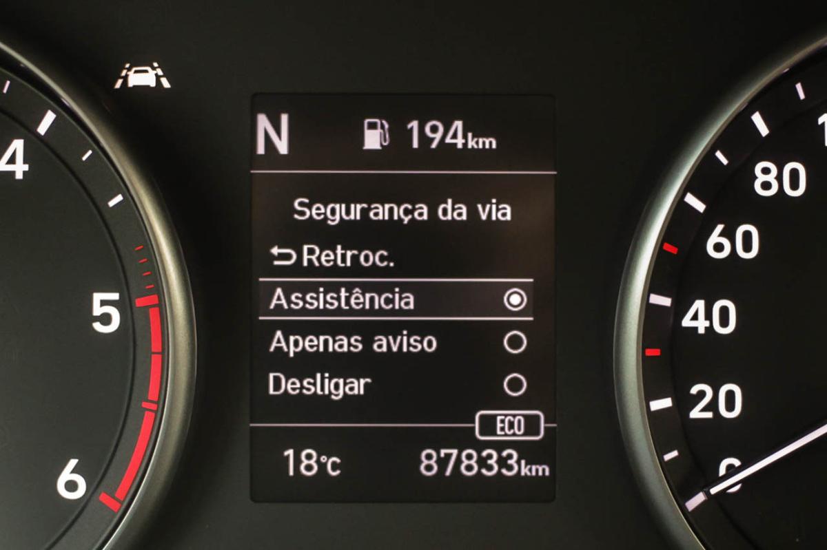 hyundai-i30-sw-2021-diesel-1598cc