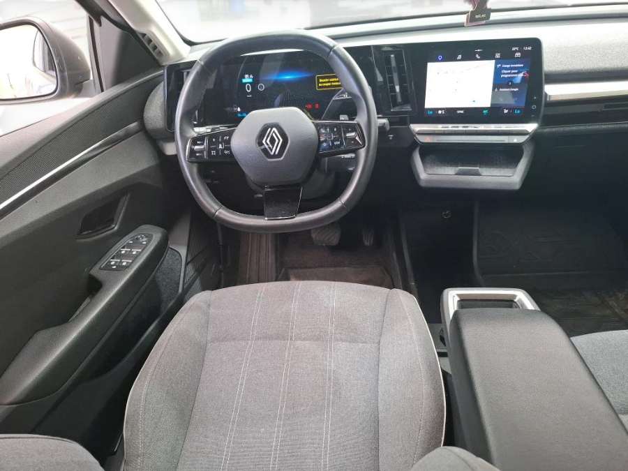 renault-megane-e-tech-2023-eletrico-0cc