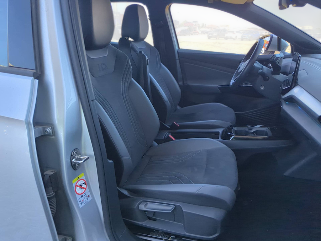 volkswagen-id-4-pro-performance-77-kwh-2023-eletrico