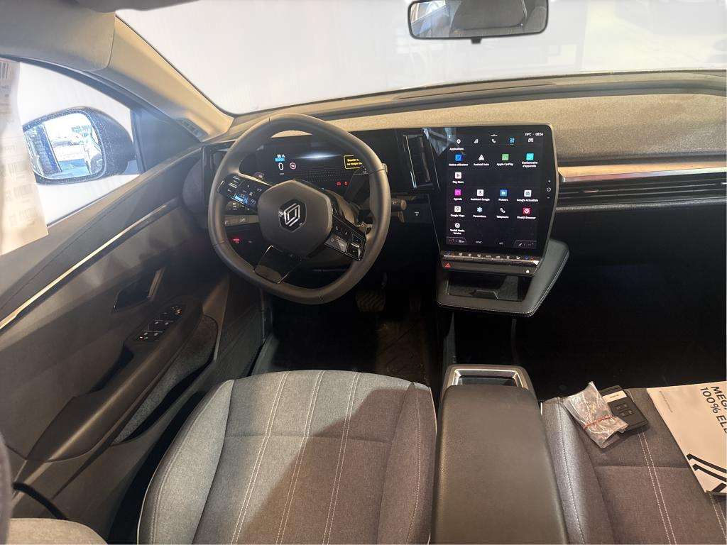 renault-megane-e-tech-2023-eletrico-0cc