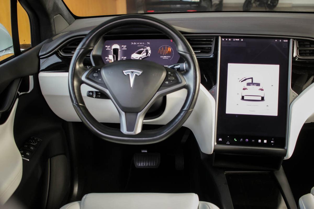 tesla-model-x-2020-eletrico-0cc