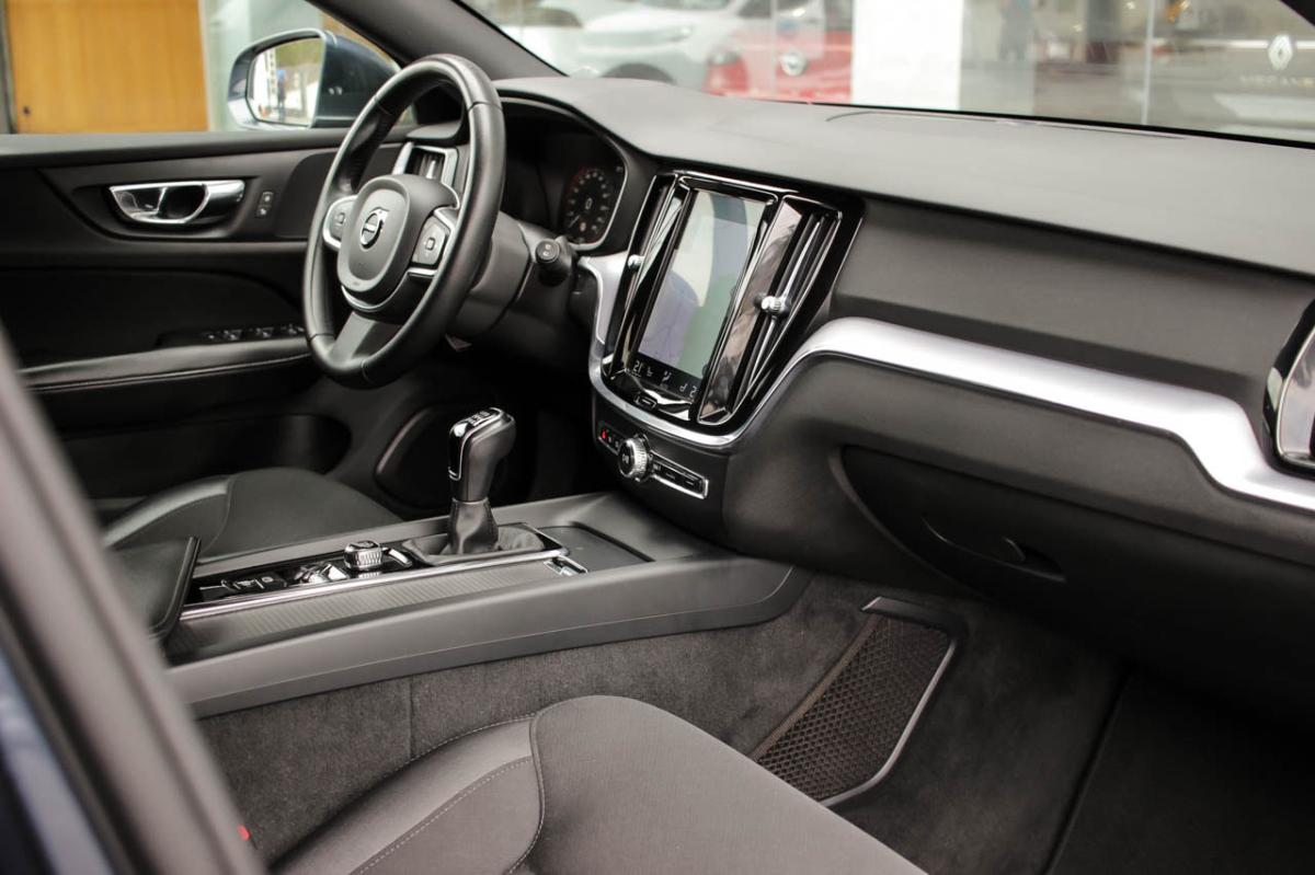 volvo-v60-2020-diesel-1969cc