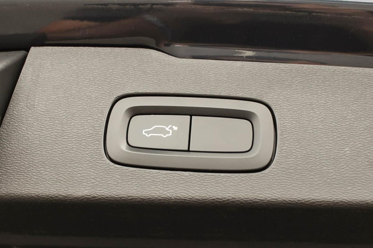 volvo-v60-2020-diesel-1969cc