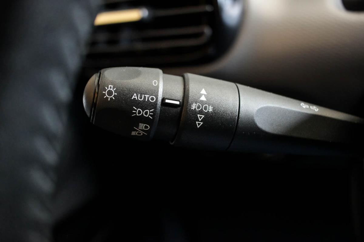 citroen-c4-cactus-2019-diesel-1499cc