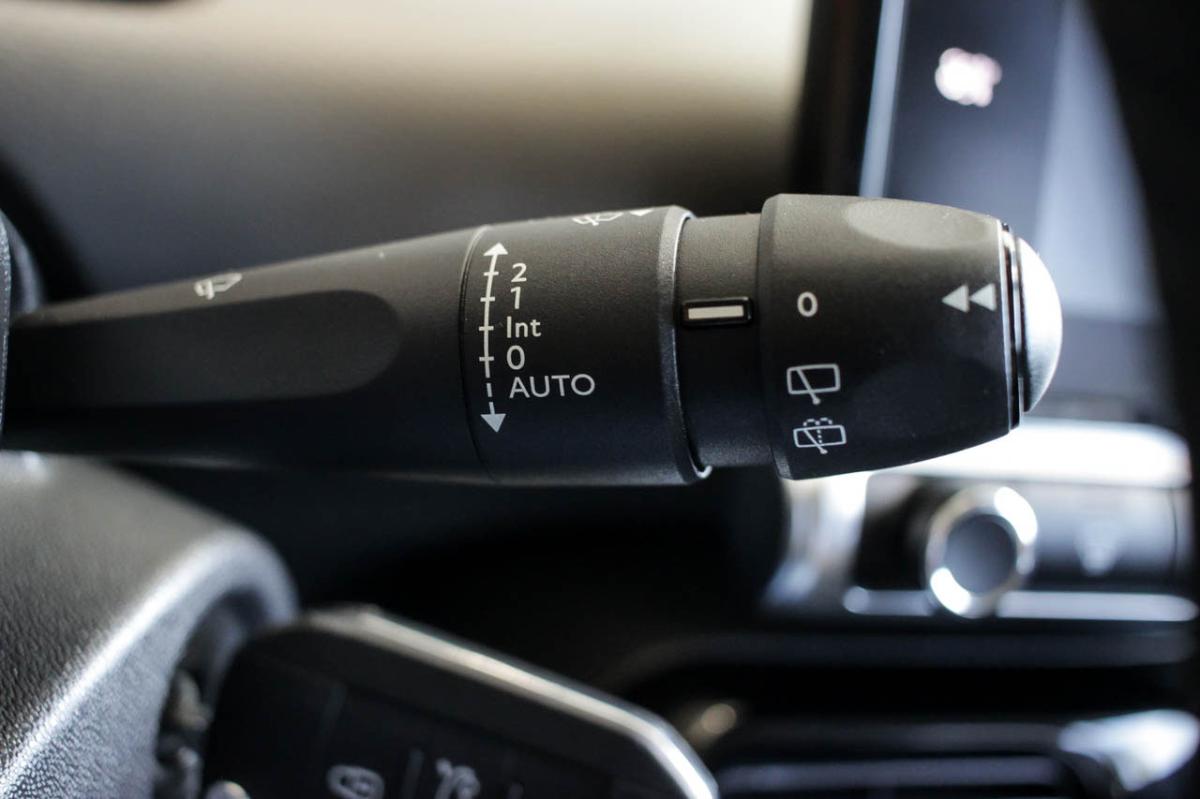 citroen-c4-cactus-2019-diesel-1499cc