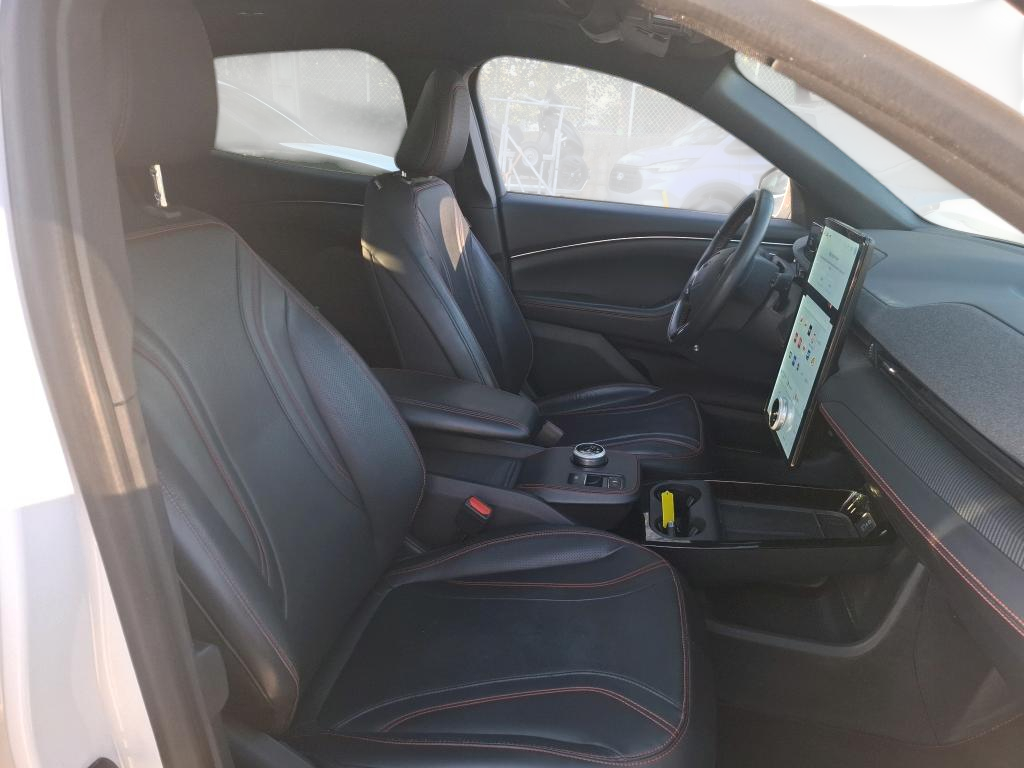 ford-mustang-mach-e-2022-eletrico-0cc
