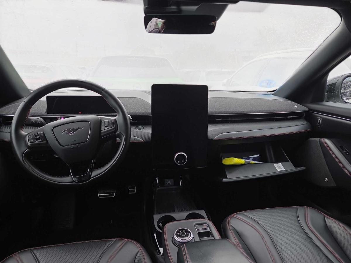 ford-mustang-mach-e-2023-eletrico-0cc