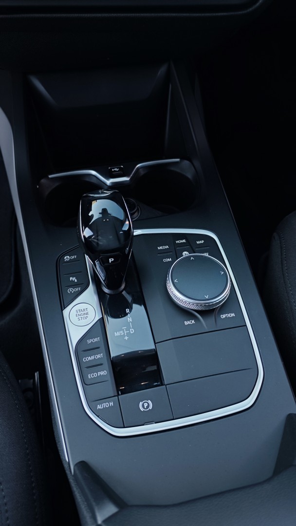 bmw-serie-1-2020-gasolina-1499cc