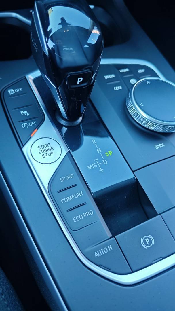 bmw-serie-1-2020-gasolina-1499cc