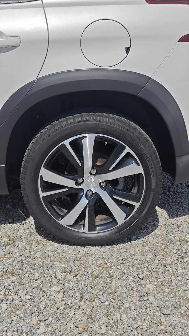 peugeot-2008-2018-diesel-1560cc