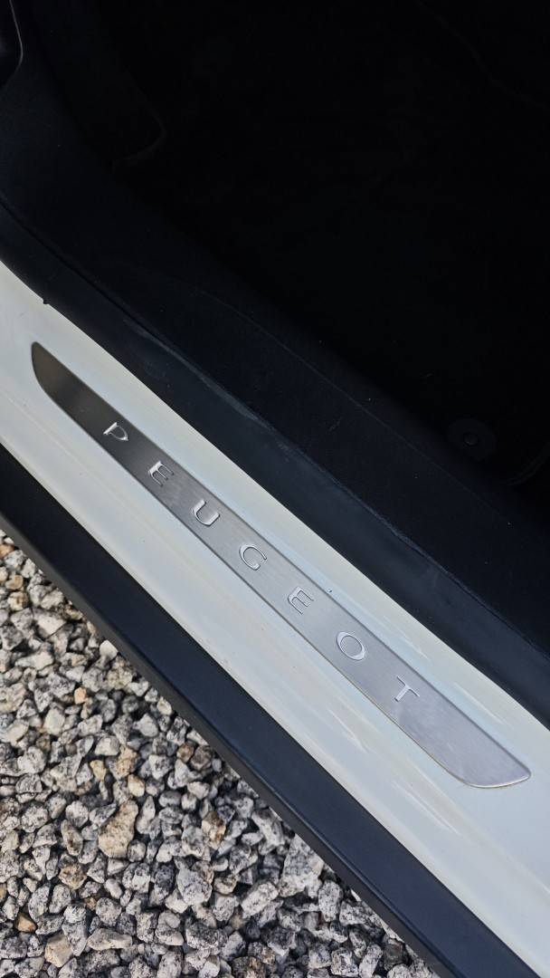 peugeot-2008-2018-diesel-1560cc