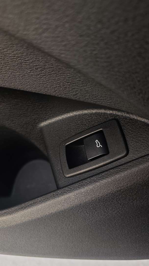 bmw-x1-2017-diesel-1496cc
