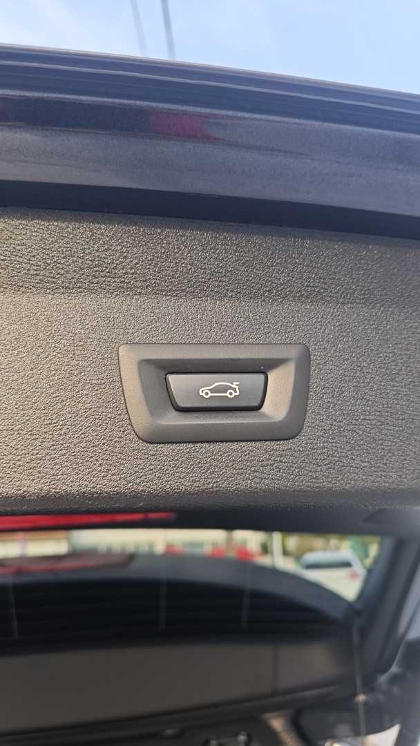bmw-x1-2017-diesel-1496cc