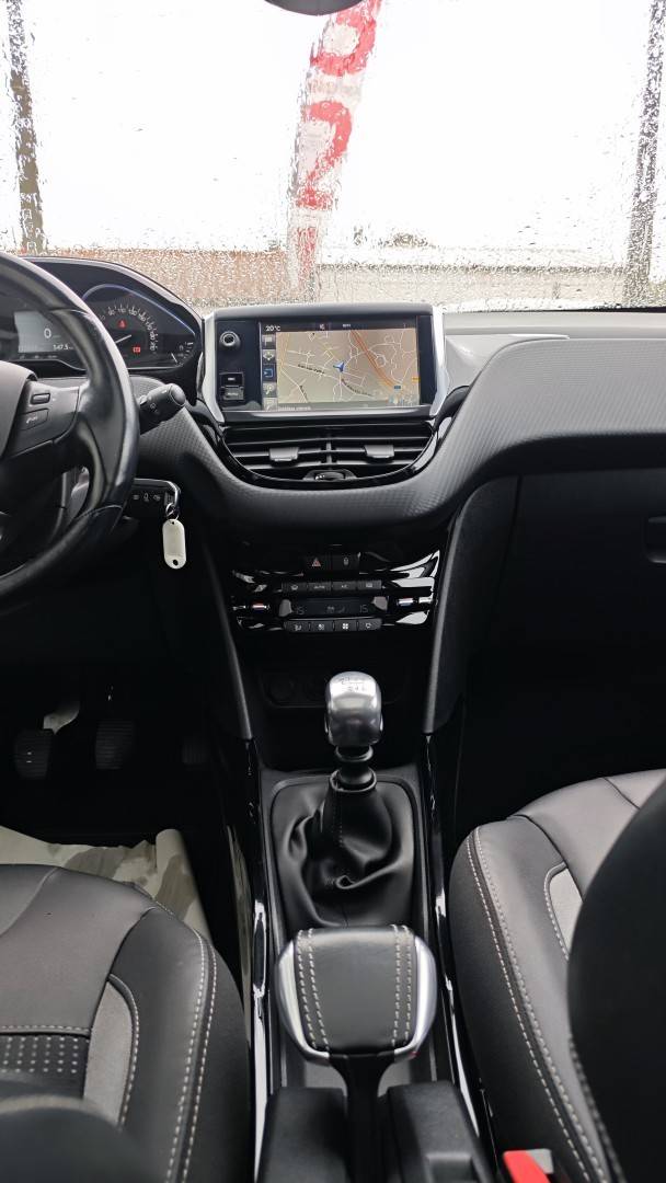 peugeot-2008-2017-diesel-1560cc