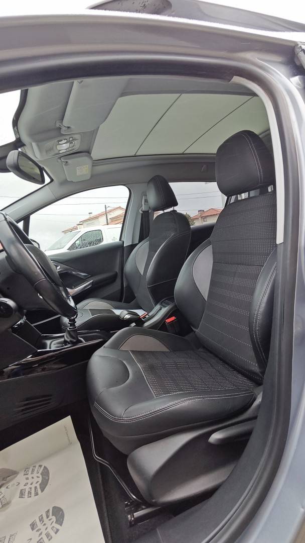 peugeot-2008-2017-diesel-1560cc