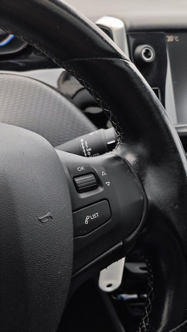 peugeot-2008-2017-diesel-1560cc