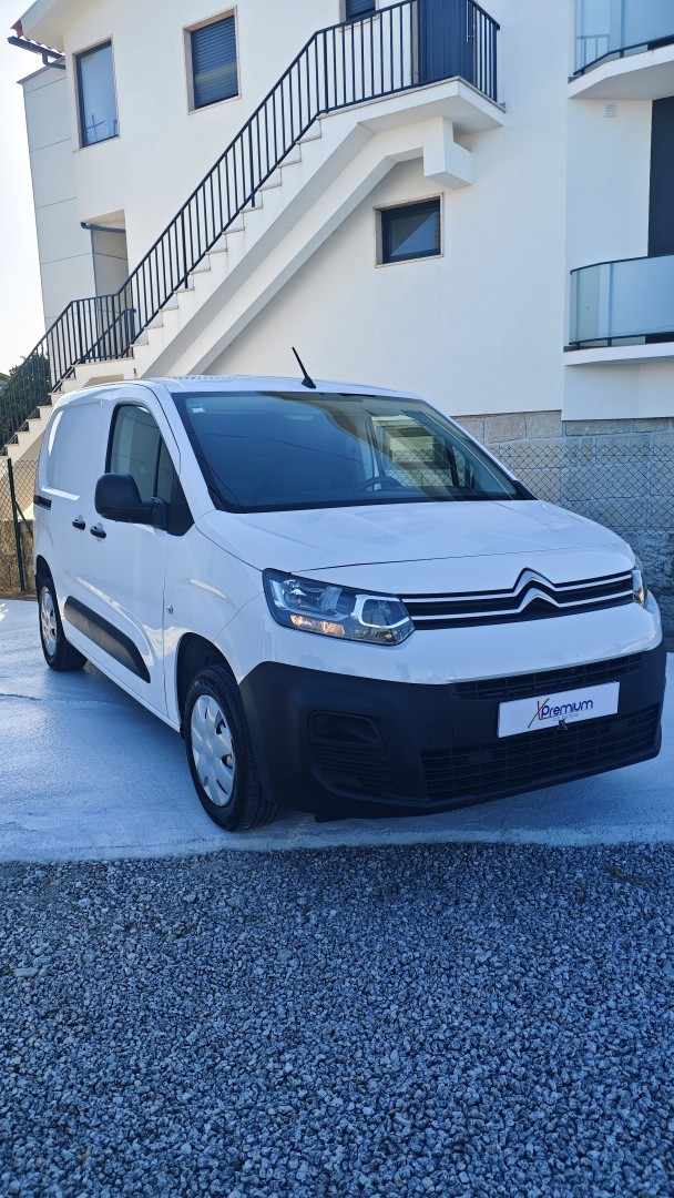 citroen-berlingo-2021-diesel-1499cc