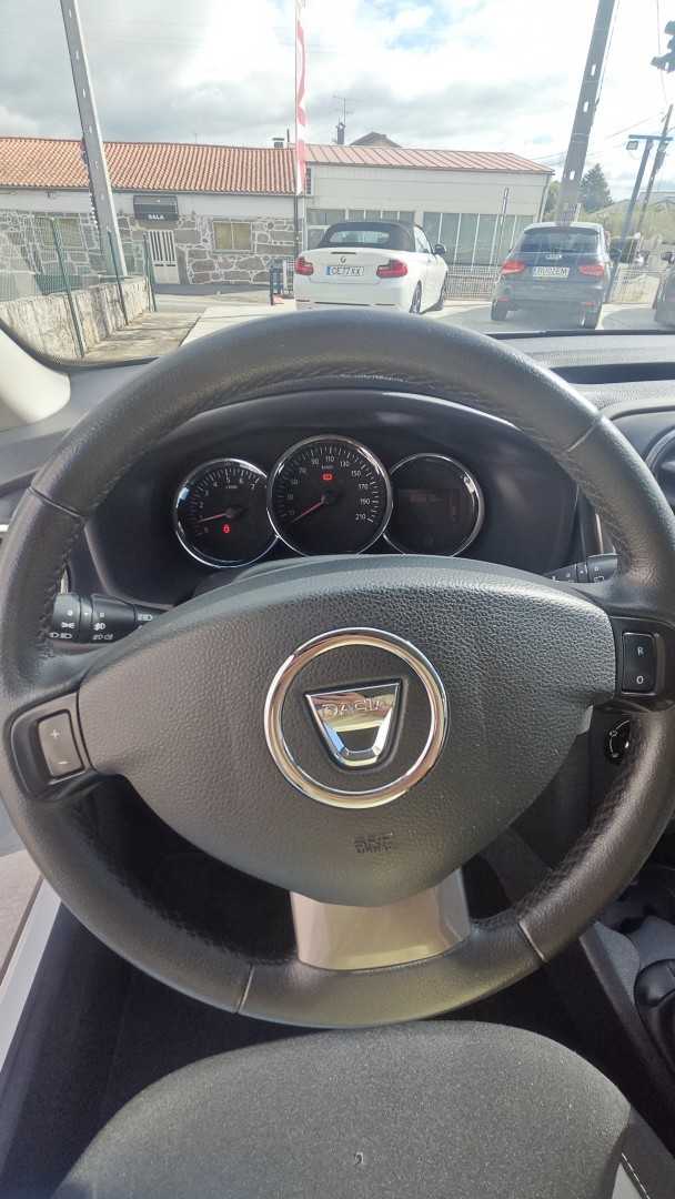 dacia-sandero-2016-gasolina-898cc