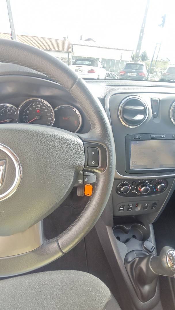 dacia-sandero-2016-gasolina-898cc