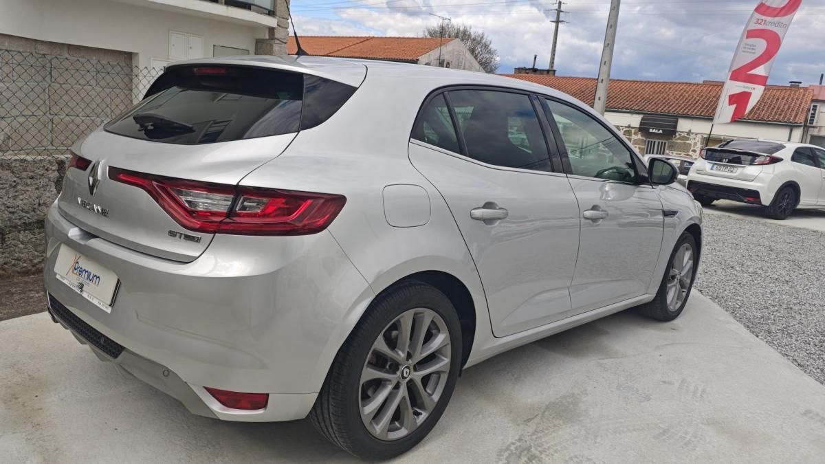 renault-megane-2017-gasolina-1197cc