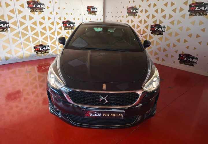 citroen-ds5-2016-diesel-1997cc