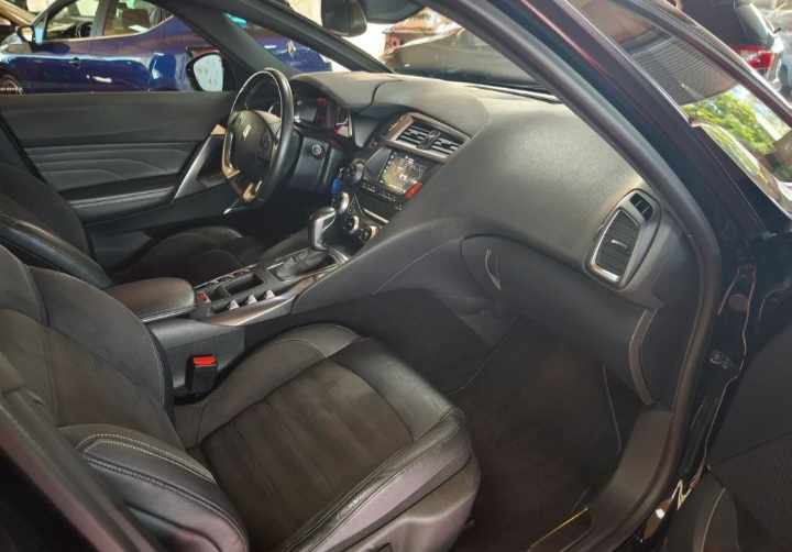 citroen-ds5-2016-diesel-1997cc